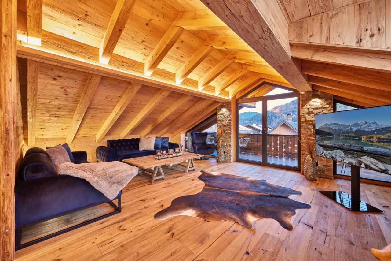 Chalet Alpi การ์มิช-พาร์เทนเคียร์เชน ภายนอก รูปภาพ