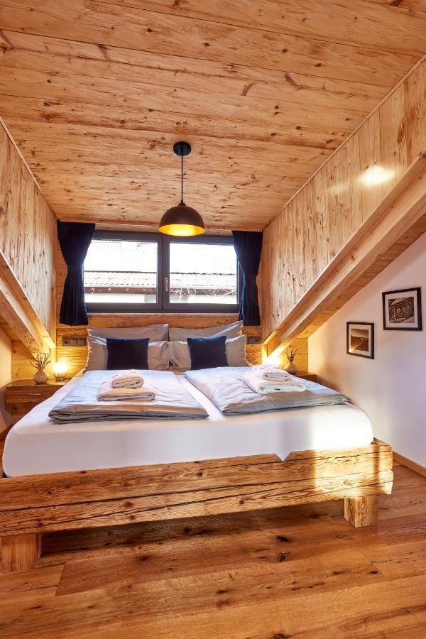 Chalet Alpi การ์มิช-พาร์เทนเคียร์เชน ภายนอก รูปภาพ